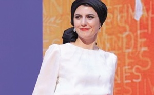 Une bise permise à Cannes, censurée à Téhéran