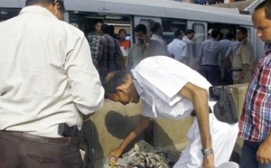 Alors que des bombes explosent dans le métro du Caire, Abdel Fattah al-Sissi se rend à Alger