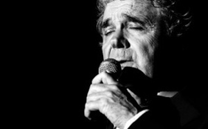A 80 ans, pas de retraite pour  le chanteur français Pierre Perret