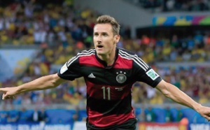 Klose bat Ronaldo dans  son premier jardin