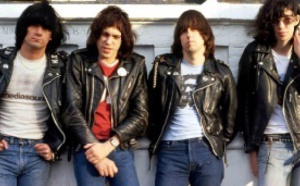 Les Ramones, “parrains” américains du punk