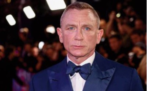 Daniel Craig reçoit la même décoration que James Bond
