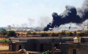 Tripoli bombardée et survolée par des avions non identifiés
