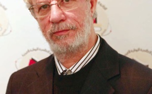 Mohamed Bennis invité d'honneur  du Festival maghrébin de poésie