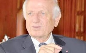 André Azoulay reçoit le Prix Nord-Sud