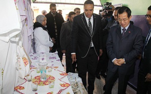 L'ambassade de Chine fait un don à une association marocaine