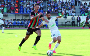 Fettah quitte le Raja pour Kalbaa