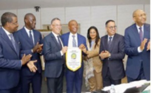 Le président de la CAF félicite le Maroc pour ses stades et infrastructures de football de "classe mondiale"