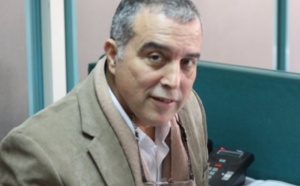 Et pourtant elle ne tourne pas Et pourtant elle ne tourne pas