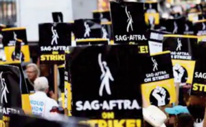 Grève à Hollywood: Dialogue de sourds entre patrons de studios et scénaristes