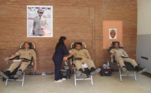 Les Forces Auxiliaires et le district provincial de la Sûreté nationale à Benguérir font don de leur sang