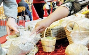 Projet de partenariat entre des artisanes marocaines et américaines Projet de partenariat entre des artisanes marocaines et américaines