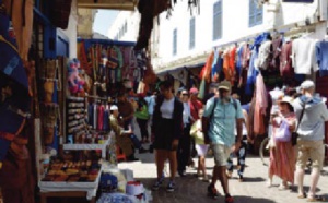 Une exposition photographique rend hommage à la beauté d’Essaouira et ses ruelles colorées