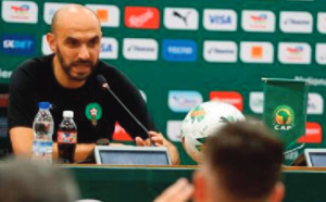 Walid Regragui rejette les informations erronées au sujet des échauffourées ayant suivi le match Maroc-RDC