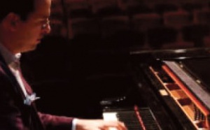 Le pianiste marocain Marouan Benabdallah enchante le public indien