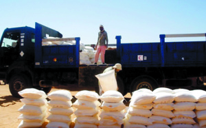 Le détournement des aides humanitaires par le Polisario provoque l’ire  des habitants des camps de Tindouf