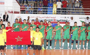 Le Six national surclasse son homologue algérien