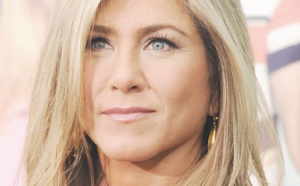 Jennifer Aniston fait affaire avec la compagnie Emirates Airlines