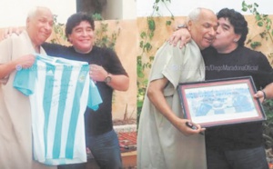 Maradona a rencontré l'arbitre tunisien de “la main de Dieu”