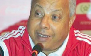 Crampons aiguisés pour l’équipe nationale des joueurs locaux