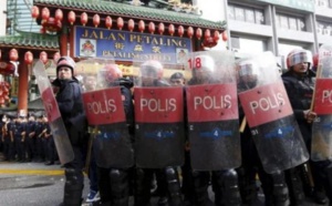 Pour avoir une promo, les policiers malaisiens doivent perdre du poids