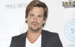 Scandales de stars à l'aéroport :  Sean Stewart, mars 2015