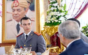 A l'occasion du 69ème anniversaire des FAR : SAR le Prince Héritier Moulay El Hassan préside le déjeuner offert par SM le Roi