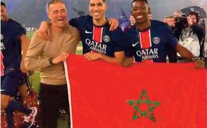 Le PSG au complet fête son titre par une victoire contre Auxerre