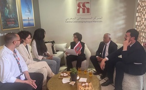 Festival de Cannes: La ministre française de la Culture visite le pavillon marocain