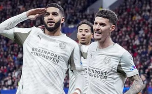 Saibari sauve le PSV à Leverkusen