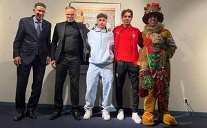 Hommage à Bruxelles aux champions du monde U20 Maamar et Tajaouart