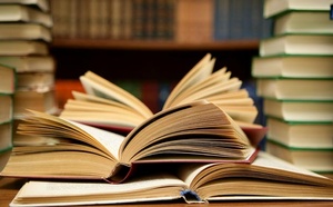 Parution du 1er tome de l'ouvrage "Les expressions spectaculaires amazighes du Souss" de Azeddine El Kharrat