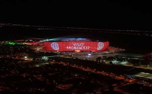 La campagne “Maroc, Terre de lumière” de l’ONMT illumine la façade du Stade Prince Moulay Abdellah à Rabat
