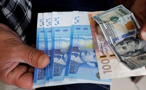 La paire USD/MAD se déprécie de 0,49% en janvier 2026