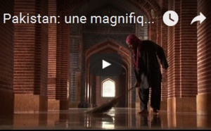 Pakistan: une magnifique mosquée moghole vouée au délabrement