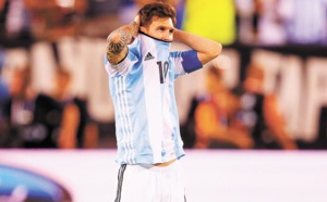 Lionel Messi, une “Puce” géante au Barça, minuscule avec l'Argentine