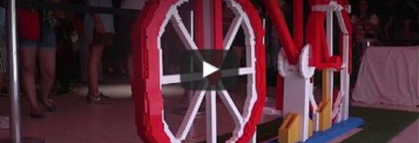 Le plus grand vélo de lego du monde!