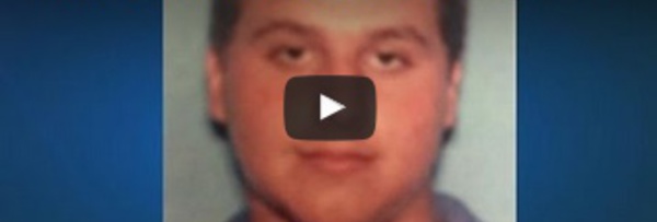 Floride: un suspect de 19 ans arrêté alors qu'il arrachait avec les dents le visage d'une victime
