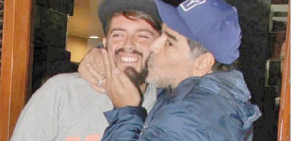 Le clan Maradona s'agrandit, Diego Jr enfin reconnu