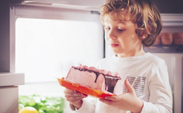 Les enfants américains mangent trois fois trop de sucres ajoutés