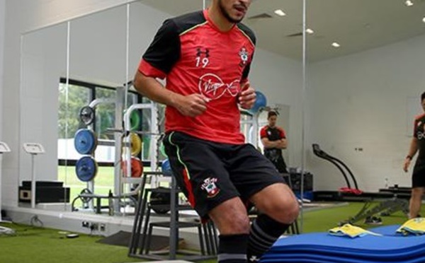 Puel : Boufal ne reprendra pas avant un mois