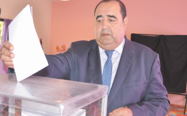 Driss Lachguar accomplit son devoir citoyen