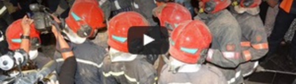 Effondrement de deux maisons après une fuite de gaz entraînant une explosion