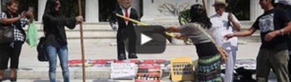 Frappez un pinata Trump