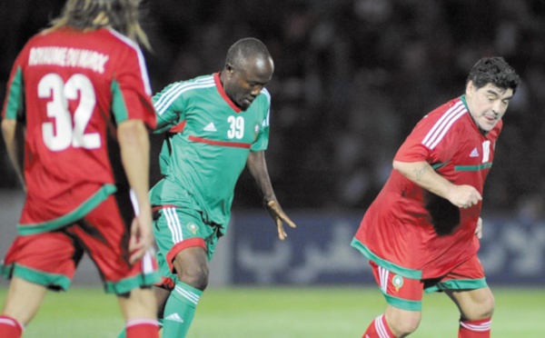 Du football haut en couleurs pour le 41ème anniversaire de la Glorieuse Marche Verte