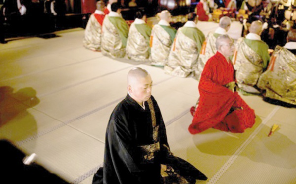 Moine et kayakiste, la double vie d'un Japonais sur la route des JO de Tokyo