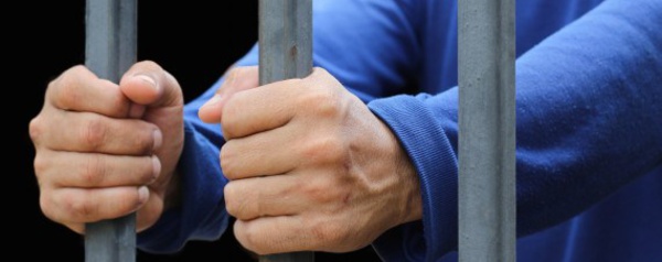 Insolite : "J'irai en prison à votre place"