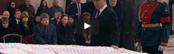 L'hommage de la Russie à son ambassadeur assassiné en Turquie