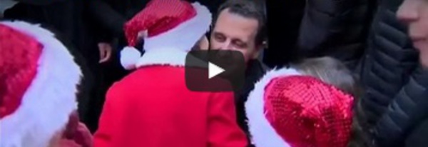 La famille Assad s'affiche auprès des chrétiens pour Noël