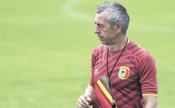 Alain Giresse : Le foot, une drogue sociale en Afrique